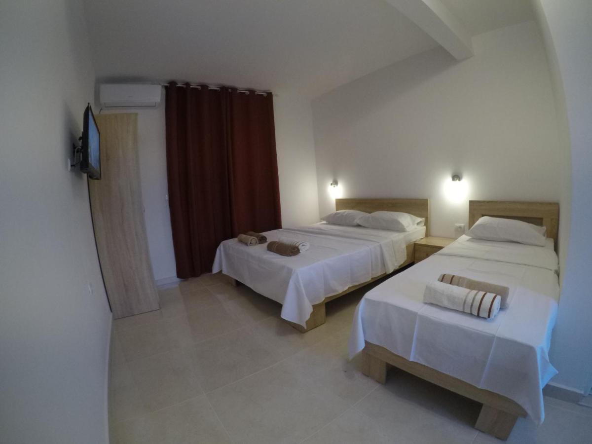 Mar Nero Apartments Bregvija Bagian luar foto