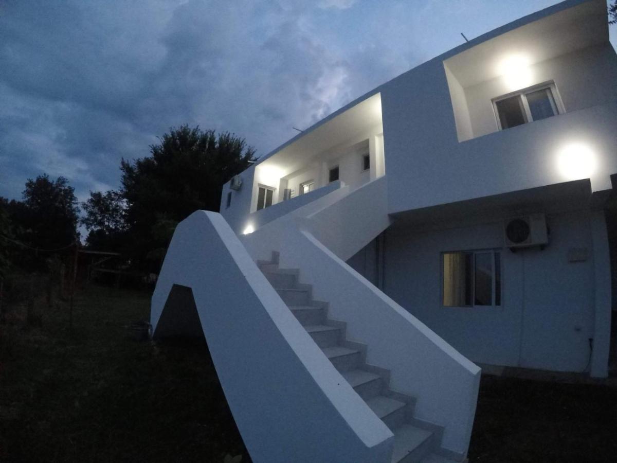 Mar Nero Apartments Bregvija Bagian luar foto