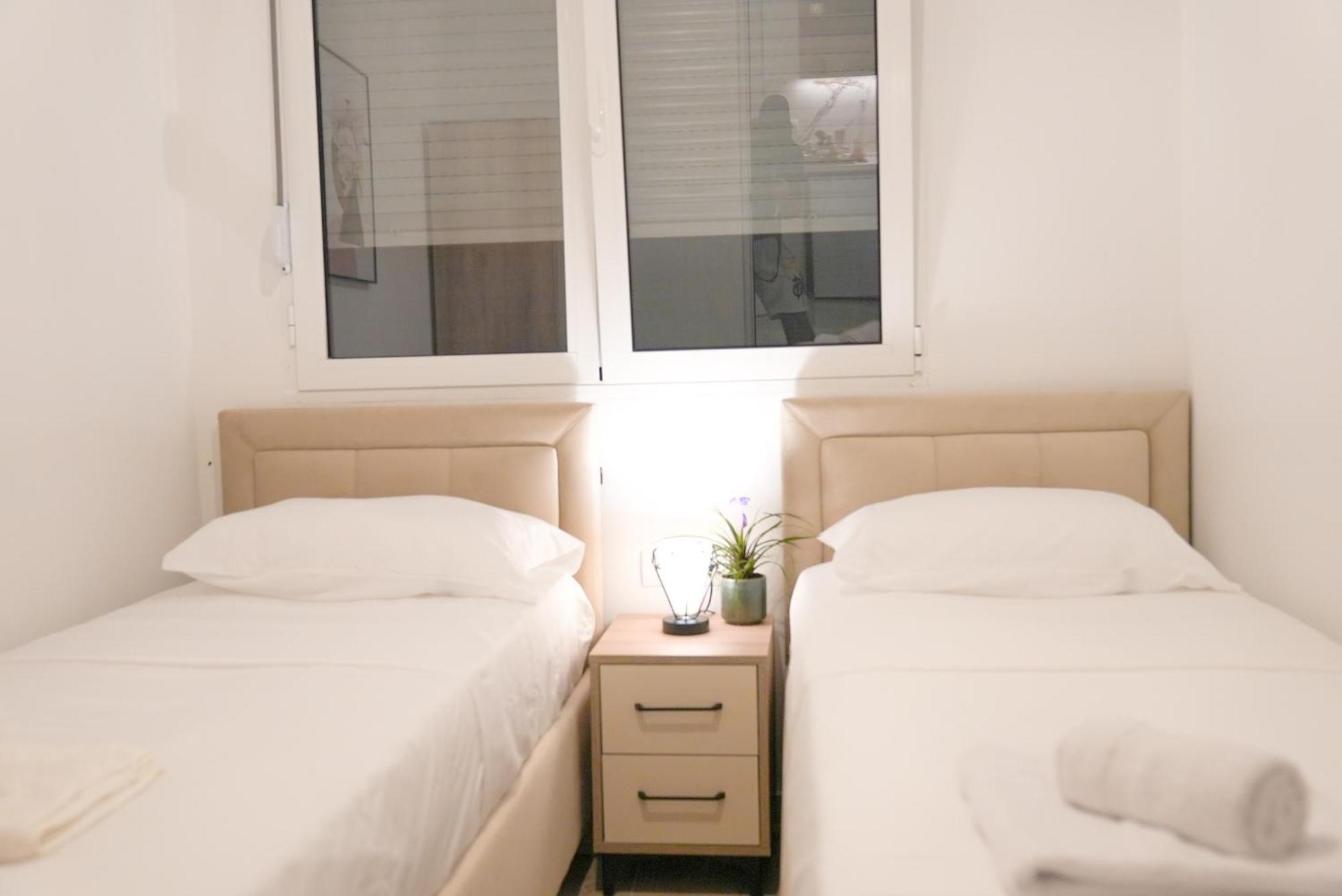 Mar Nero Apartments Bregvija Bagian luar foto